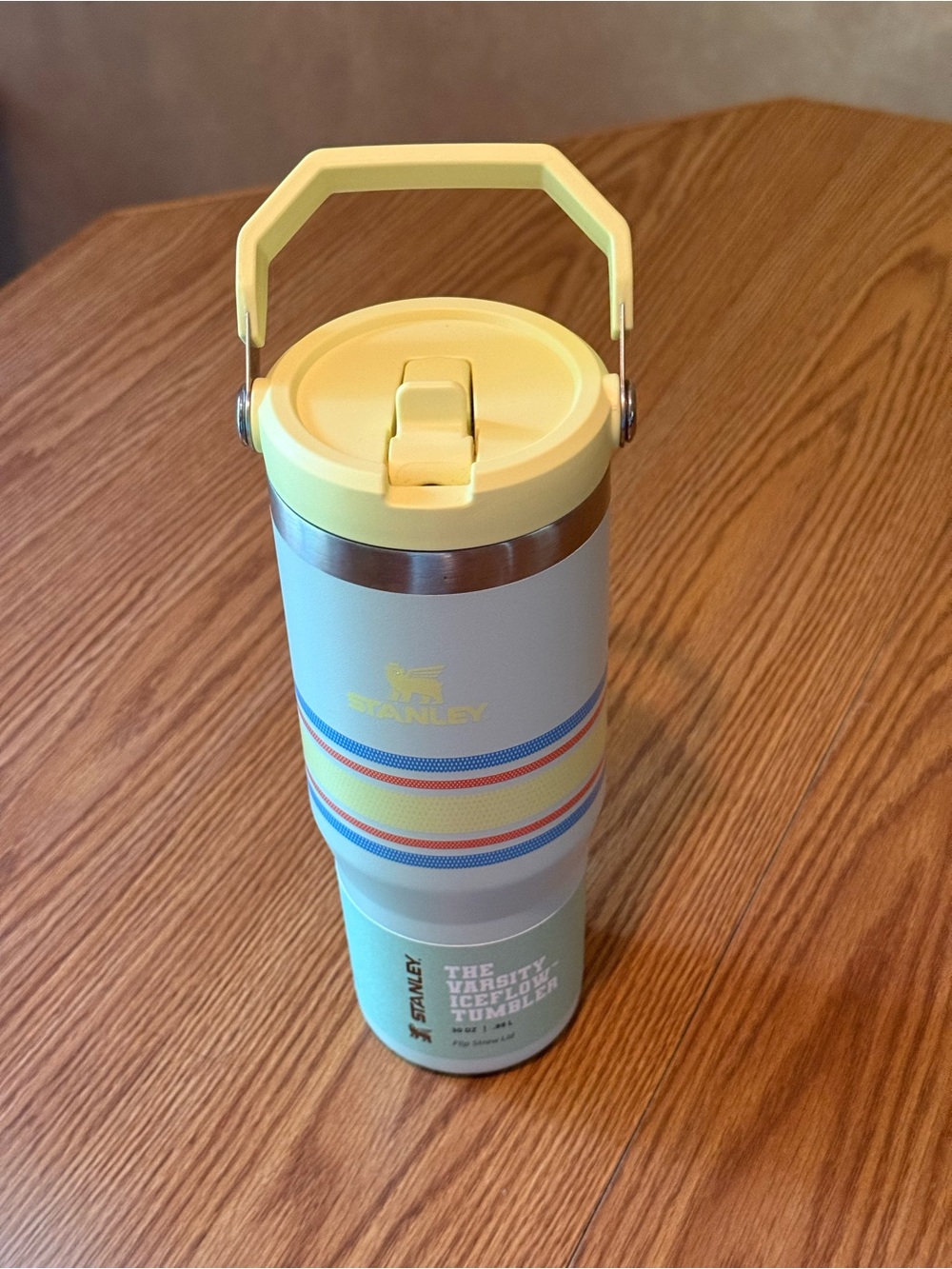 Stanley The Varsity IceFlow Tumbler - Pastel Yellow & Light Green 30 oz.